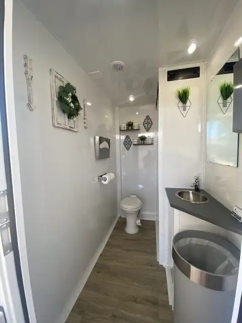 The High Throne R200 luxury restroom trailer